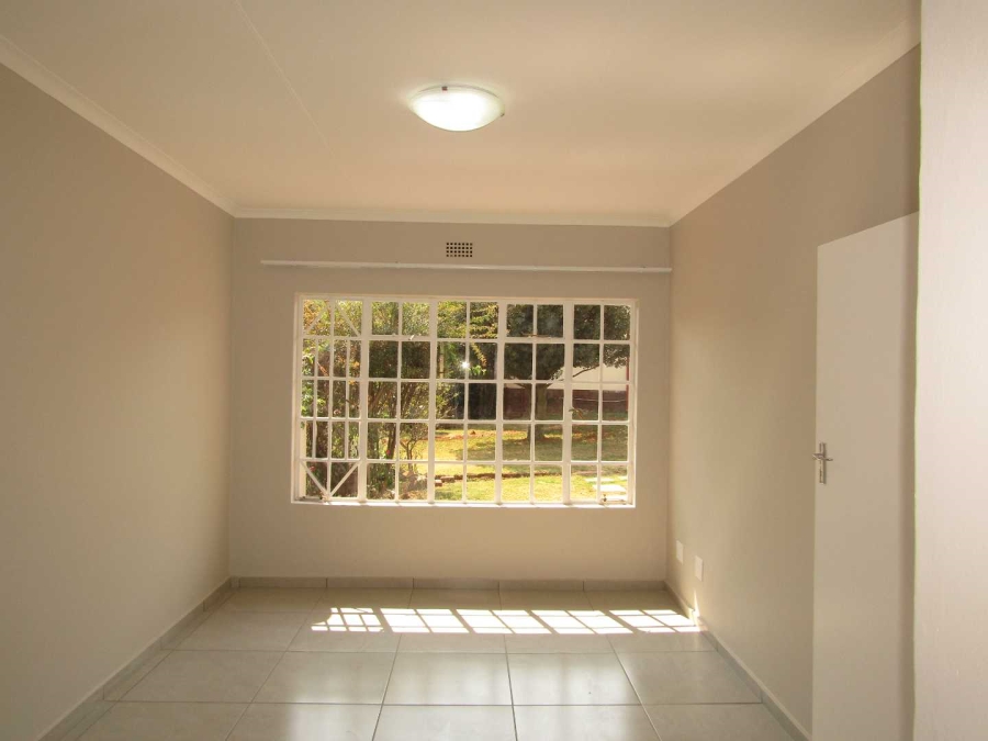 1 Bedroom Property for Sale in Helderkruin Gauteng