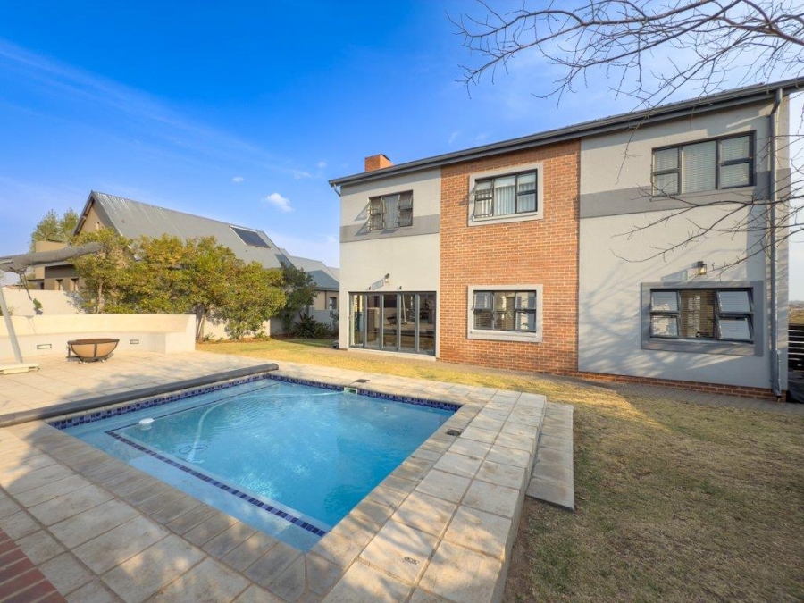 To Let 3 Bedroom Property for Rent in Midstream Hill Gauteng