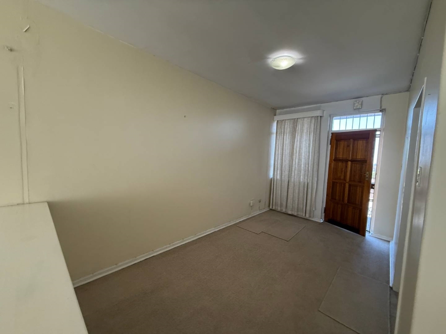 1 Bedroom Property for Sale in Florida Park Gauteng