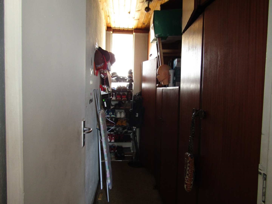 1 Bedroom Property for Sale in Windsor West Gauteng