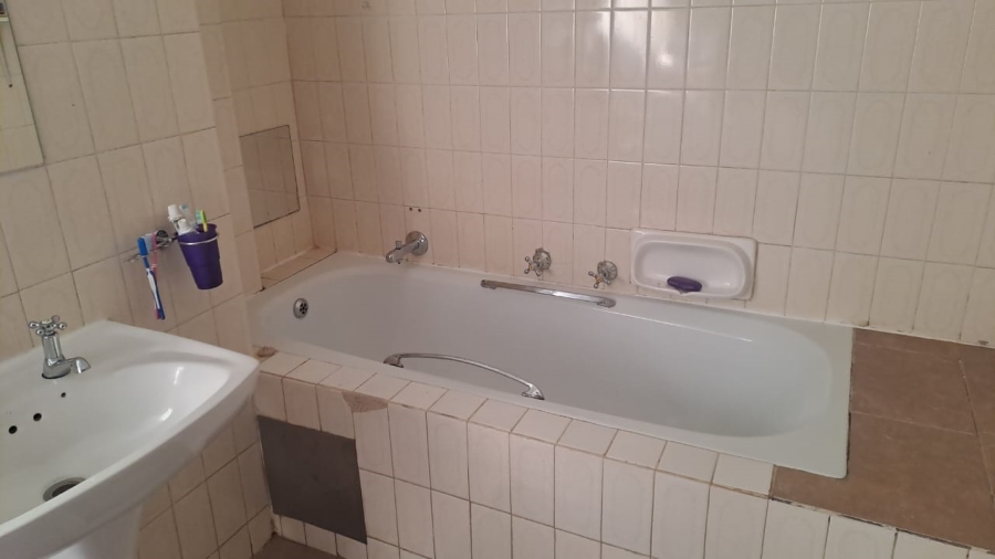 2 Bedroom Property for Sale in Lyttelton Manor Gauteng