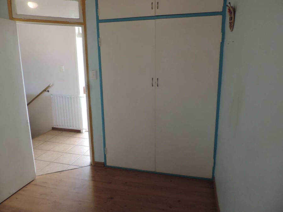 2 Bedroom Property for Sale in Brackenhurst Gauteng