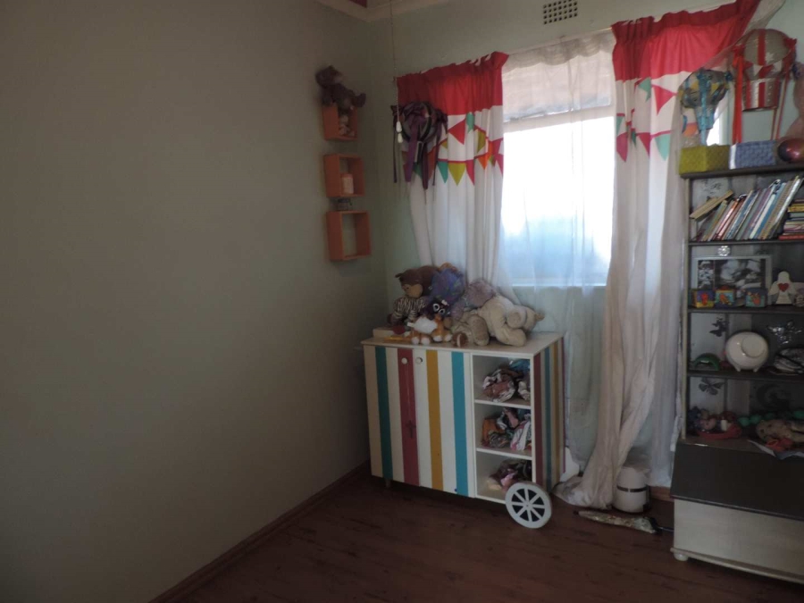 2 Bedroom Property for Sale in Brackenhurst Gauteng
