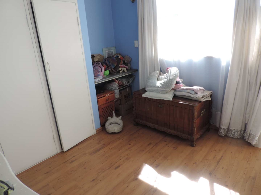 2 Bedroom Property for Sale in Brackenhurst Gauteng