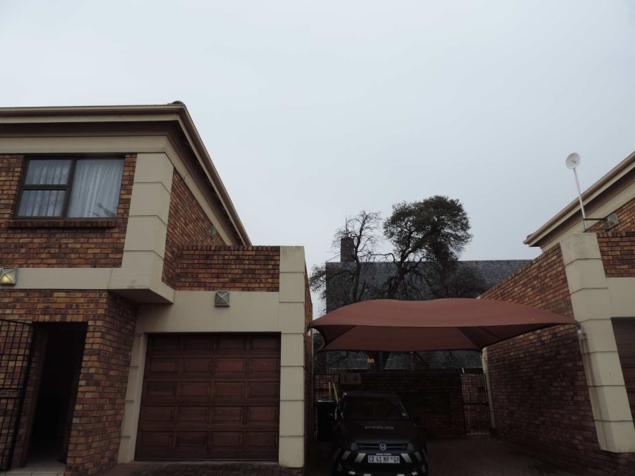 3 Bedroom Property for Sale in Florentia Gauteng