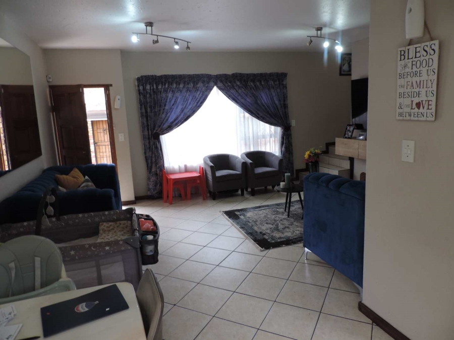 3 Bedroom Property for Sale in Florentia Gauteng