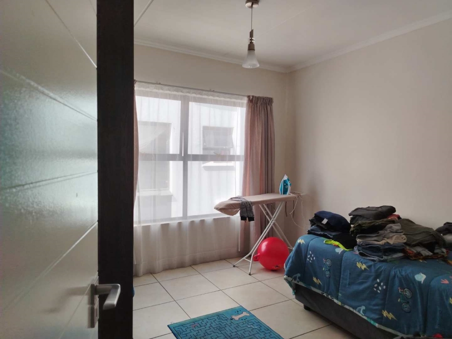 3 Bedroom Property for Sale in Oakdene Gauteng