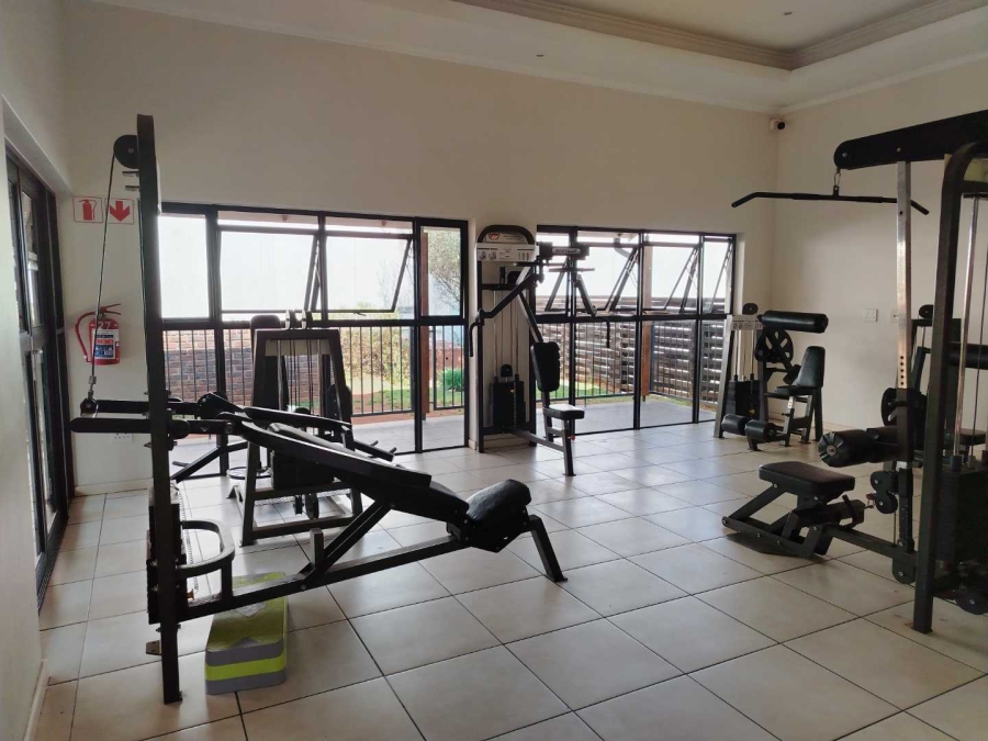 3 Bedroom Property for Sale in Oakdene Gauteng