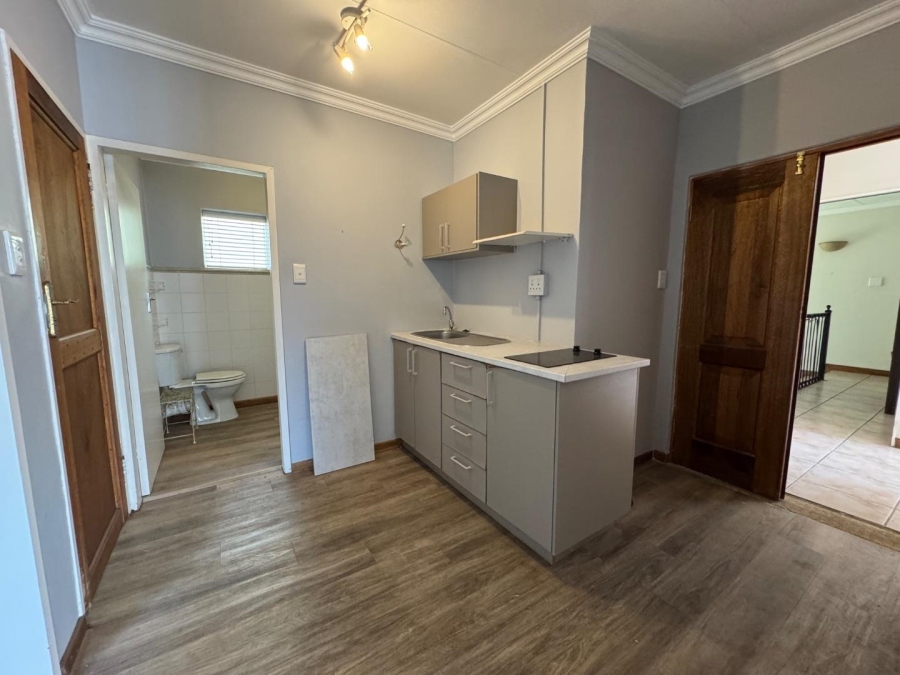 6 Bedroom Property for Sale in Waterkloof Gauteng