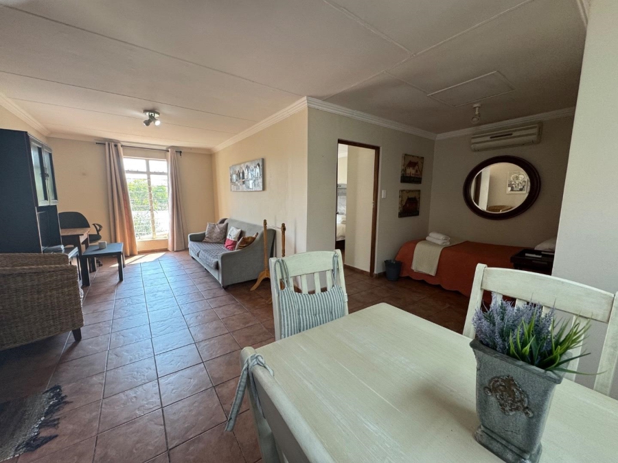 6 Bedroom Property for Sale in Waterkloof Gauteng