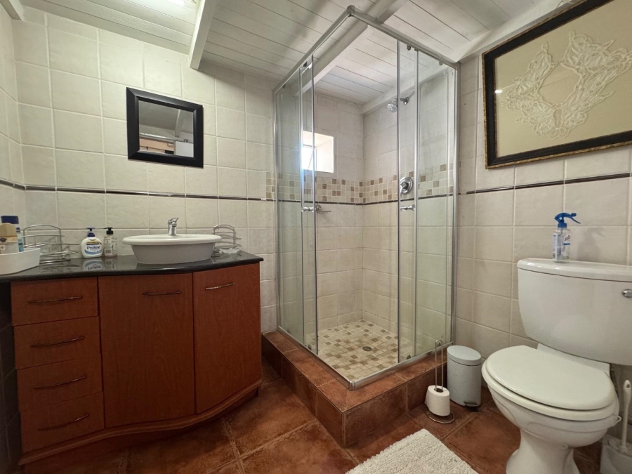 6 Bedroom Property for Sale in Waterkloof Gauteng