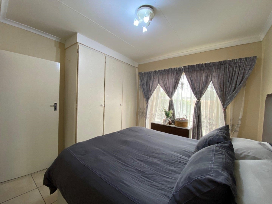2 Bedroom Property for Sale in Olympus Gauteng