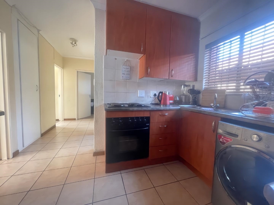 3 Bedroom Property for Sale in Edleen Gauteng