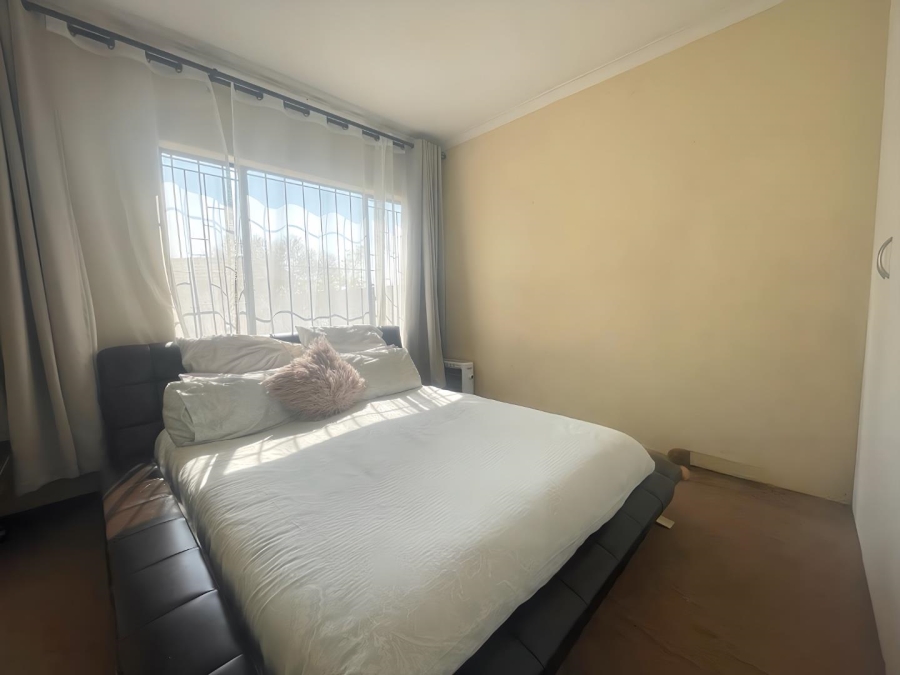 3 Bedroom Property for Sale in Edleen Gauteng