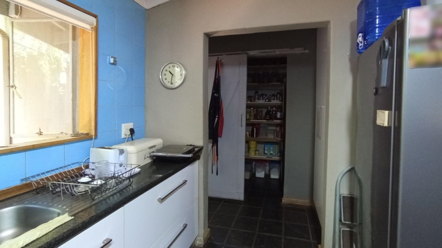 4 Bedroom Property for Sale in Eldoraigne Gauteng