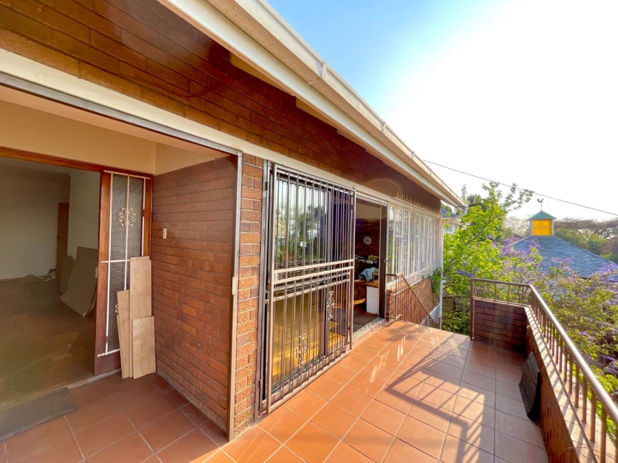 6 Bedroom Property for Sale in Muckleneuk Gauteng