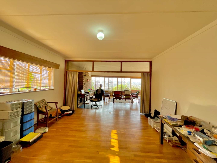 6 Bedroom Property for Sale in Muckleneuk Gauteng