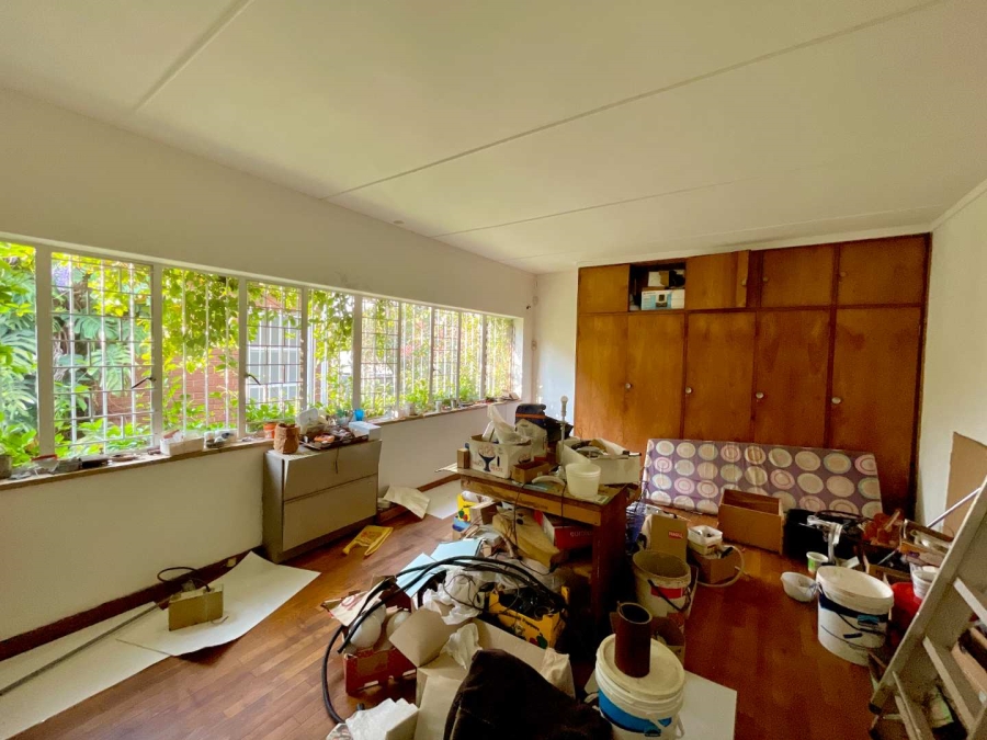 6 Bedroom Property for Sale in Muckleneuk Gauteng