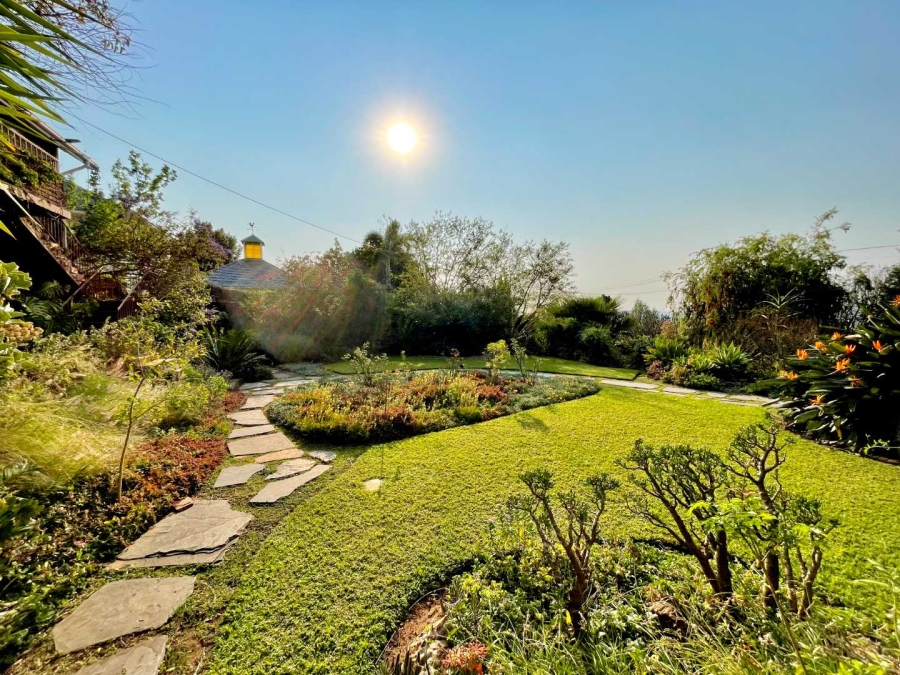 6 Bedroom Property for Sale in Muckleneuk Gauteng