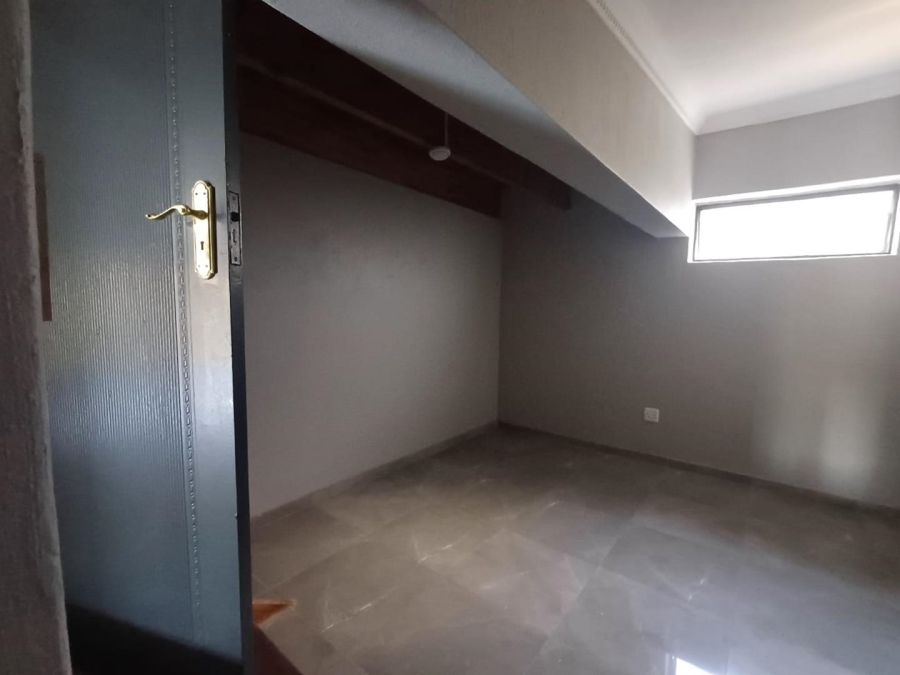 To Let 3 Bedroom Property for Rent in Ferndale Gauteng