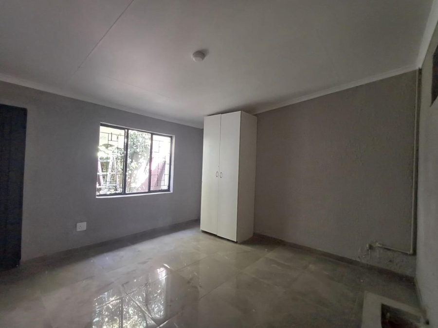 To Let 3 Bedroom Property for Rent in Ferndale Gauteng