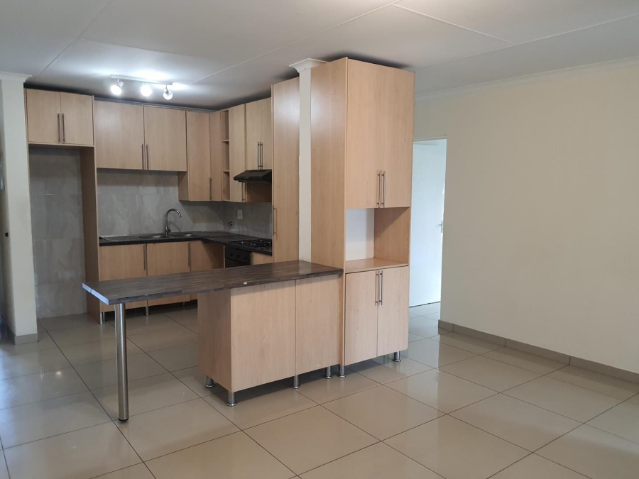To Let 3 Bedroom Property for Rent in Weltevreden A H Gauteng