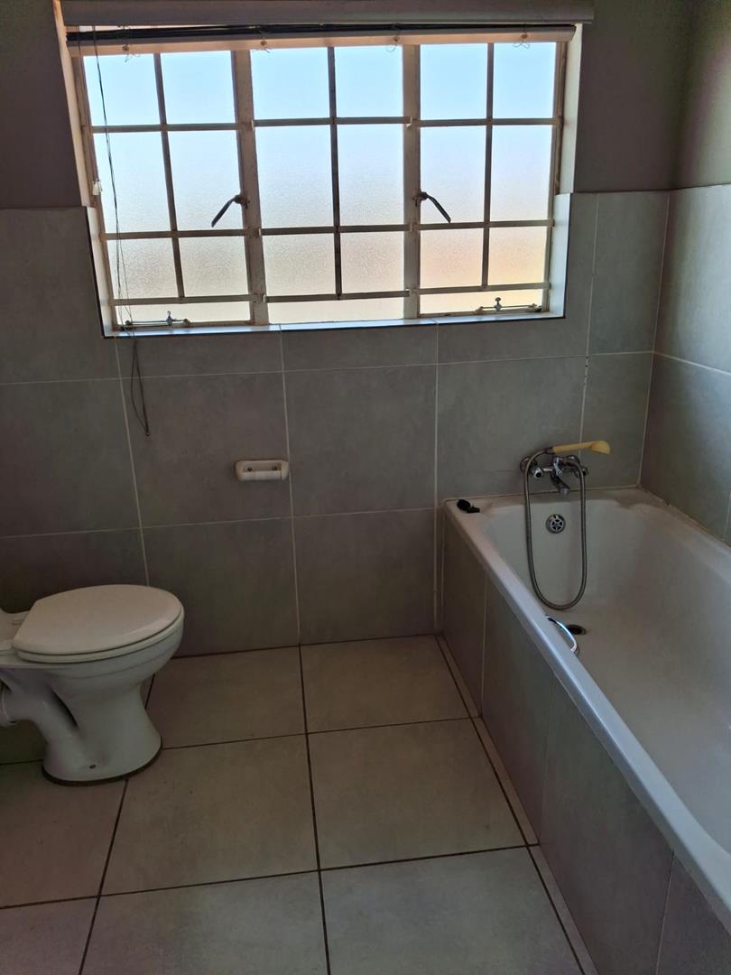 3 Bedroom Property for Sale in Equestria Gauteng