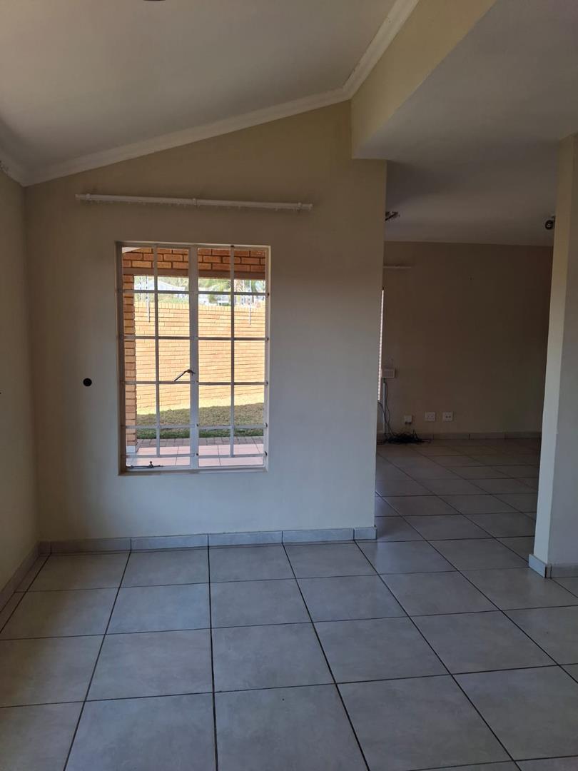 3 Bedroom Property for Sale in Equestria Gauteng