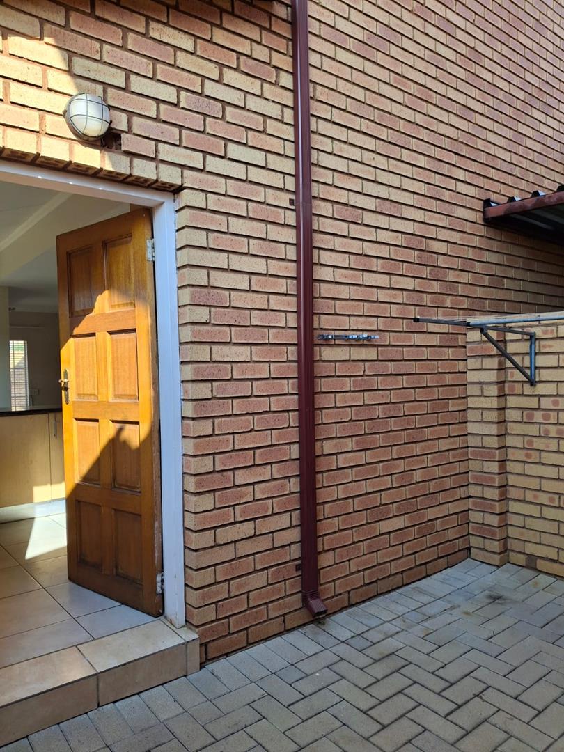 3 Bedroom Property for Sale in Equestria Gauteng