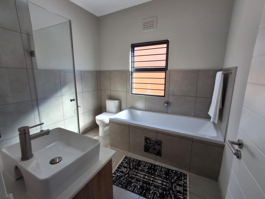 3 Bedroom Property for Sale in Rietvallei AH Gauteng
