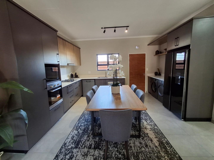 3 Bedroom Property for Sale in Rietvallei AH Gauteng