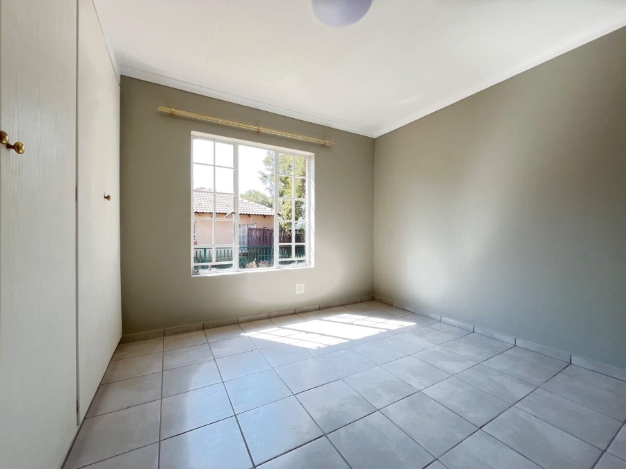 To Let 2 Bedroom Property for Rent in Illiondale Gauteng