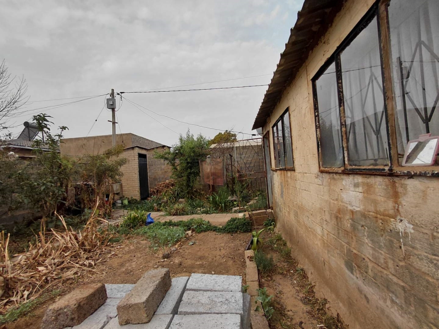 5 Bedroom Property for Sale in Orange Farm Gauteng