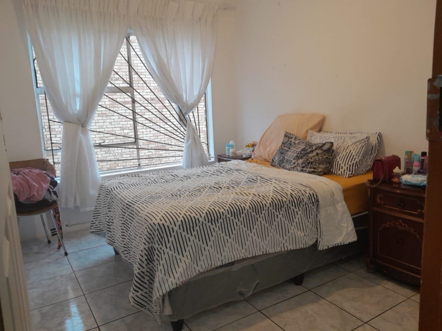 4 Bedroom Property for Sale in Naturena Gauteng