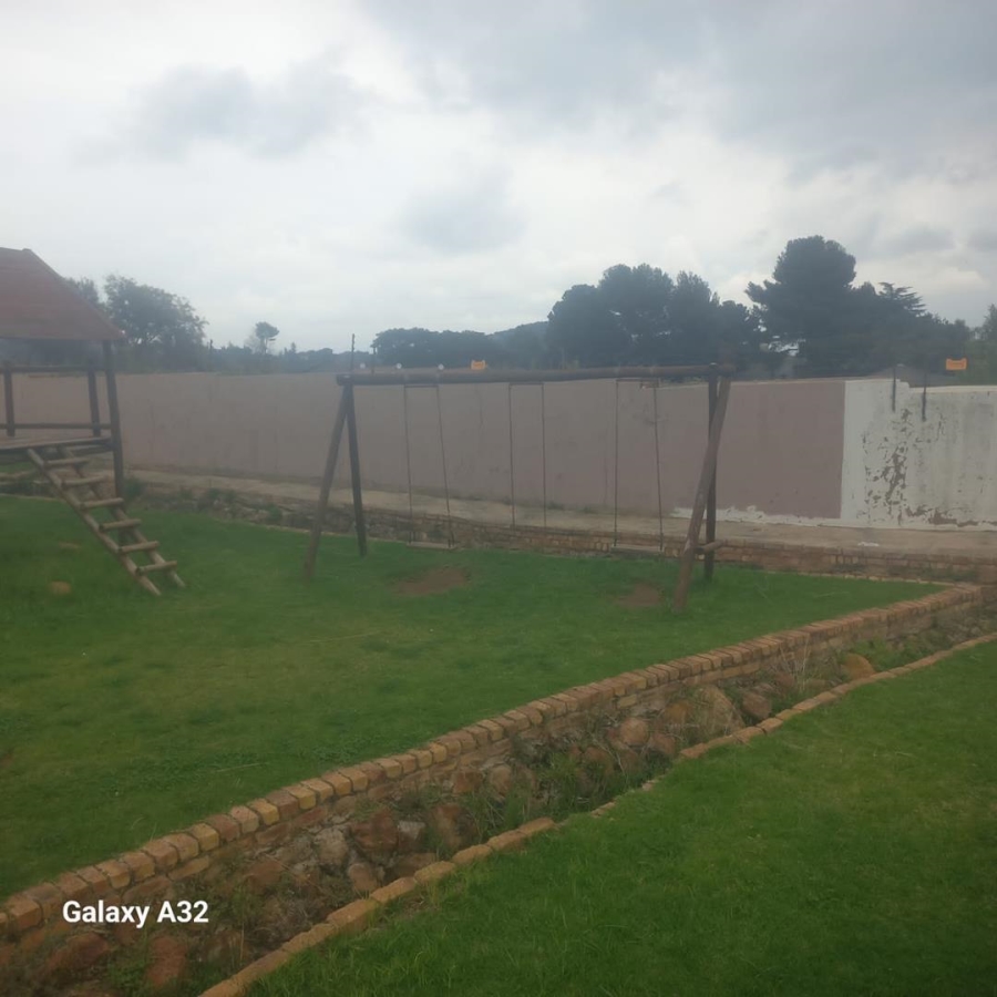 3 Bedroom Property for Sale in Meredale Gauteng