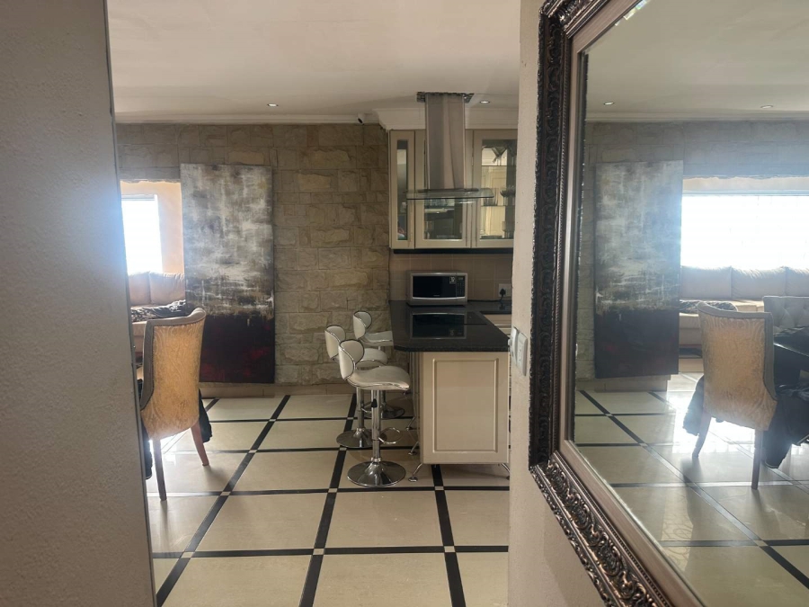 3 Bedroom Property for Sale in Meredale Gauteng