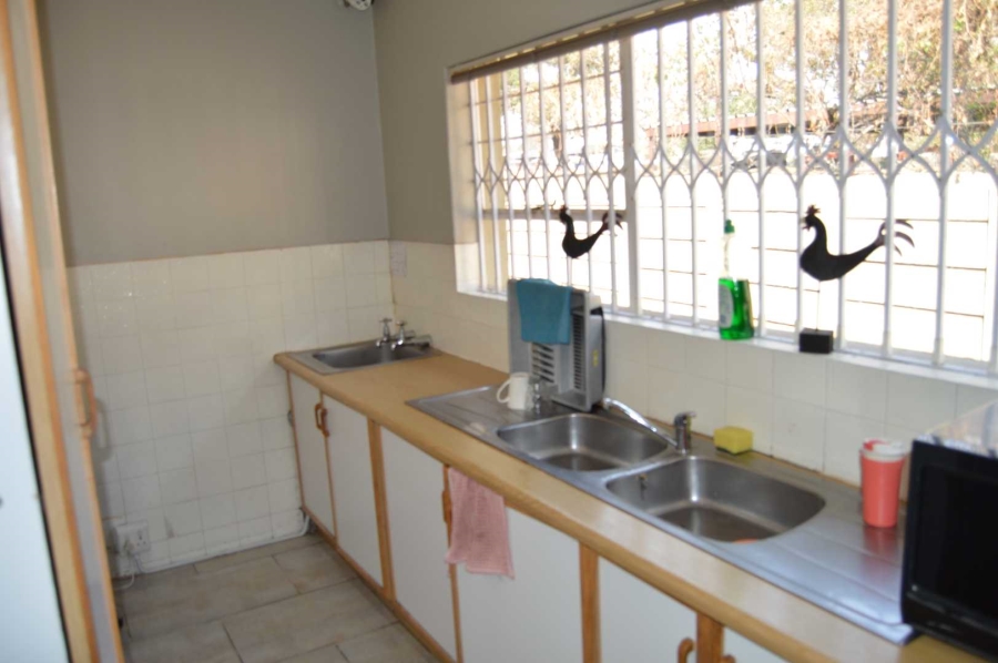 Commercial Property for Sale in Brackenhurst Gauteng