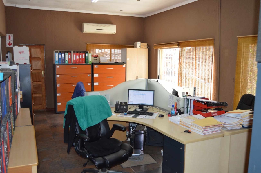 Commercial Property for Sale in Brackenhurst Gauteng