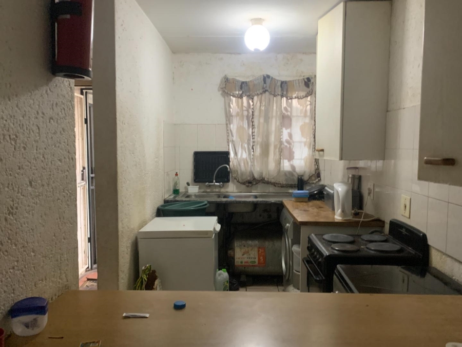 2 Bedroom Property for Sale in Brixton Gauteng