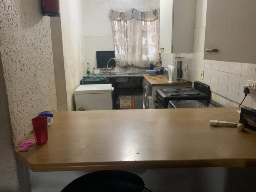 2 Bedroom Property for Sale in Brixton Gauteng