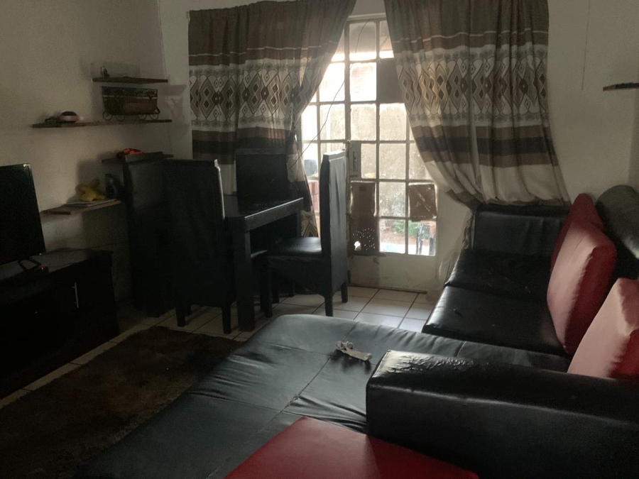 2 Bedroom Property for Sale in Brixton Gauteng