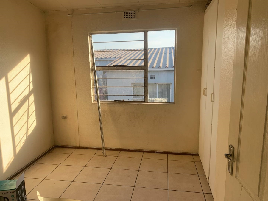 1 Bedroom Property for Sale in Ridgeway Gauteng