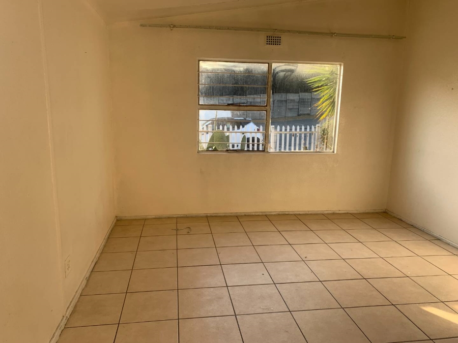 1 Bedroom Property for Sale in Ridgeway Gauteng
