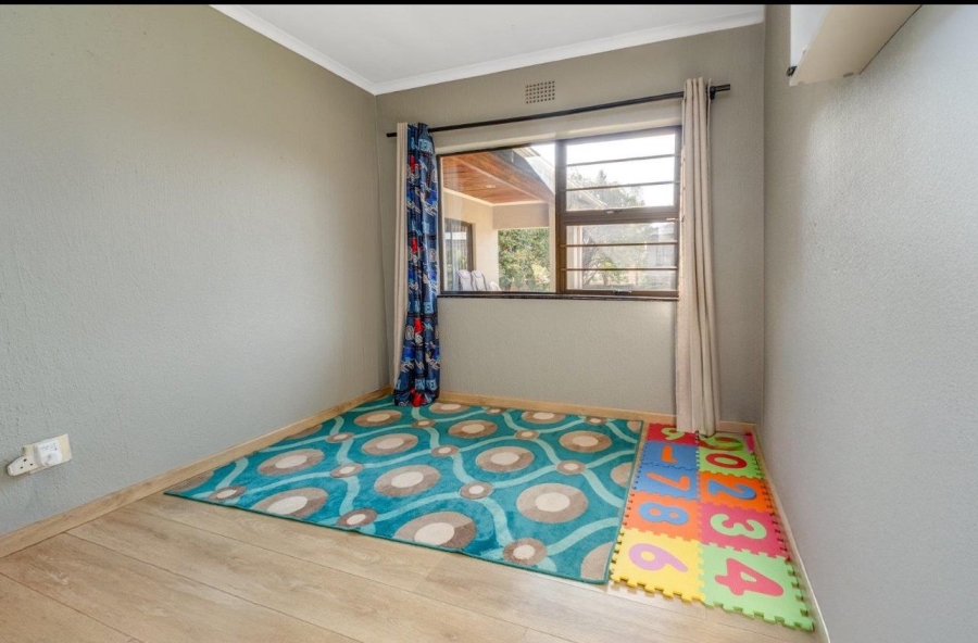 4 Bedroom Property for Sale in Weltevreden Park Gauteng