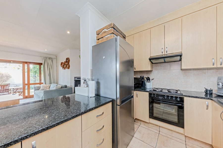 2 Bedroom Property for Sale in Paulshof Gauteng