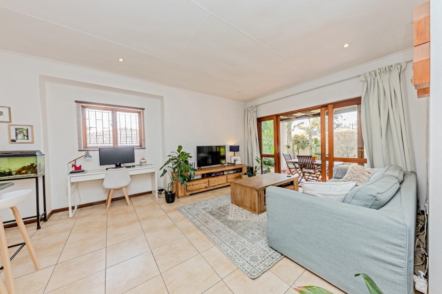 2 Bedroom Property for Sale in Paulshof Gauteng