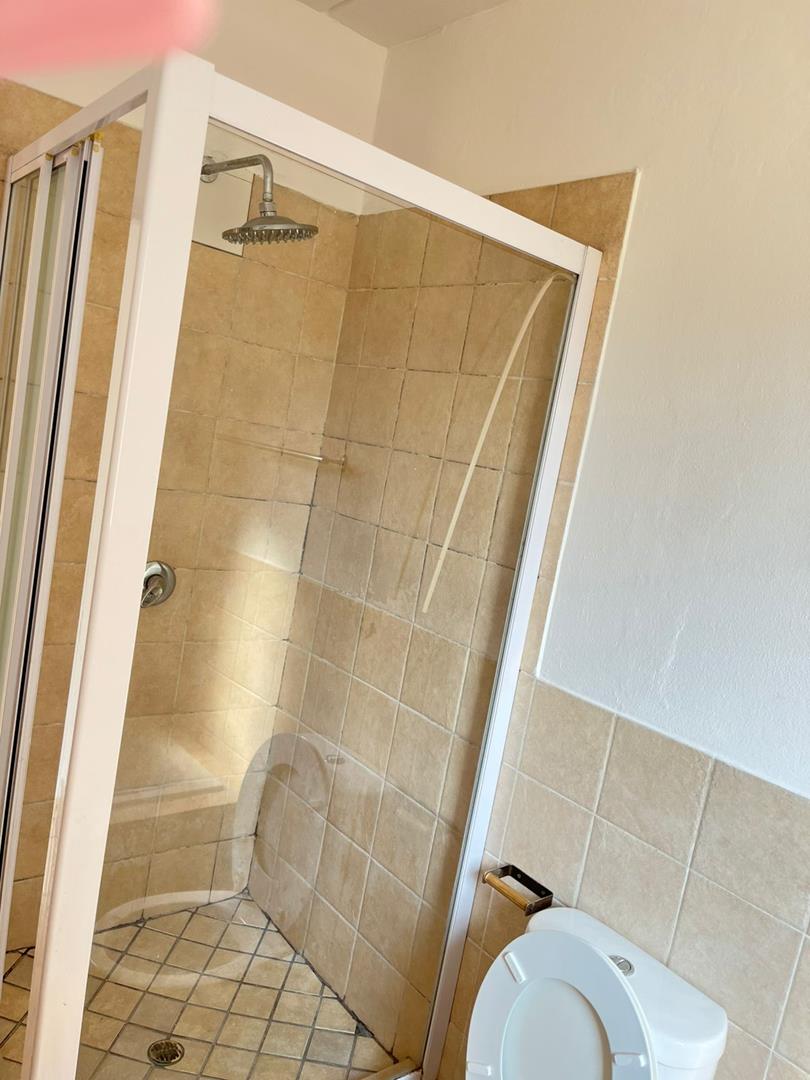 To Let 2 Bedroom Property for Rent in Chloorkop Gauteng