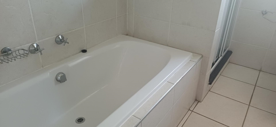 To Let 3 Bedroom Property for Rent in Sunninghill Gauteng