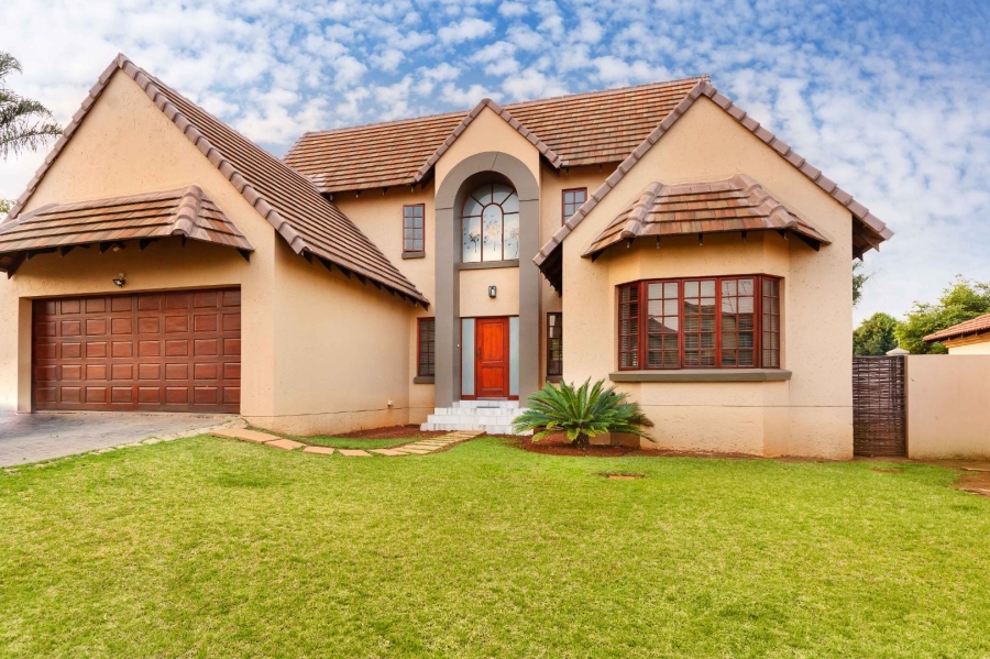 4 Bedroom Property for Sale in Moreleta Park Gauteng