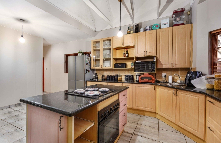 4 Bedroom Property for Sale in Moreleta Park Gauteng